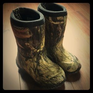 Children’s Bogs boots